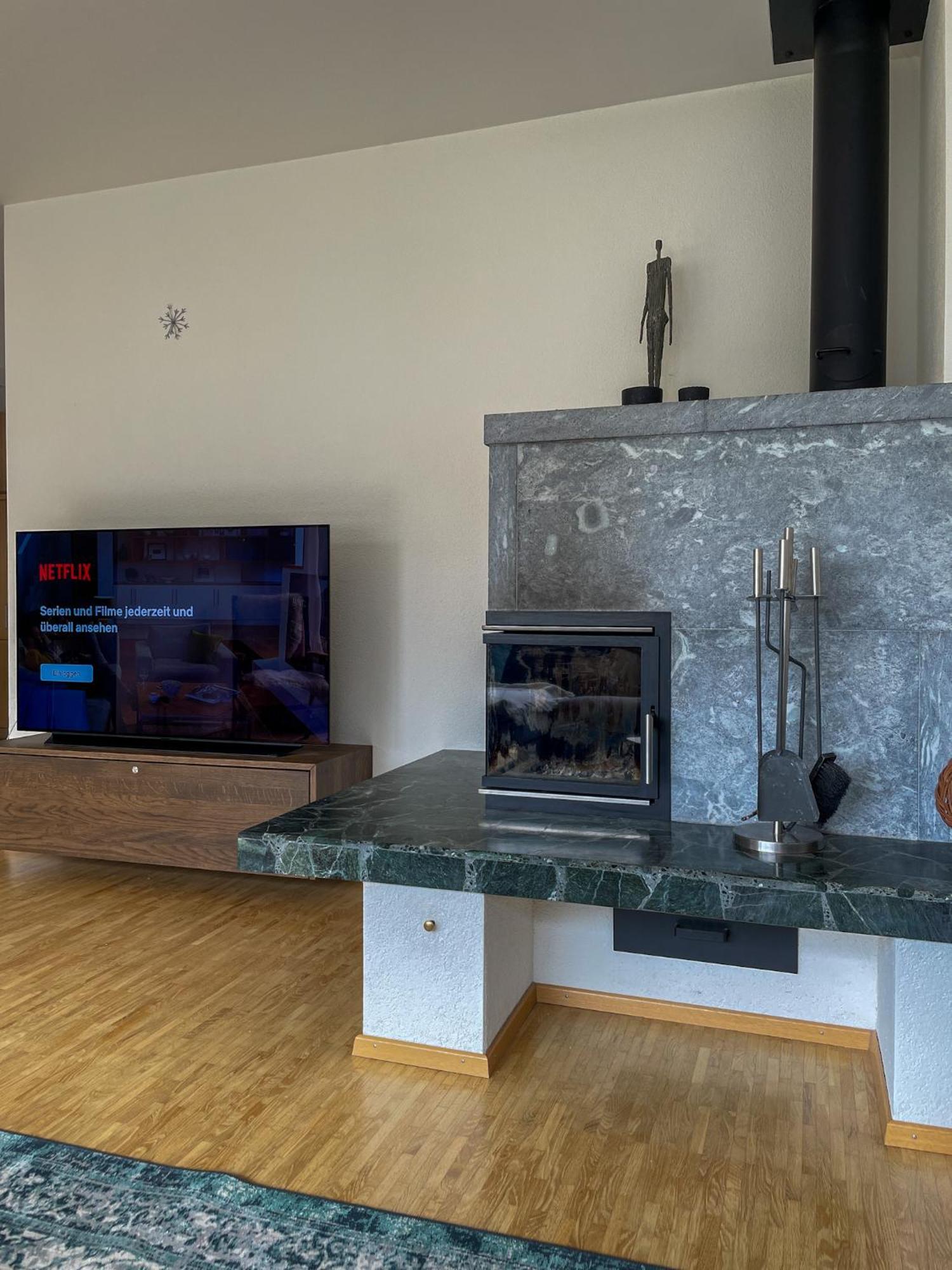 Top Modernes Apartment Im Herzen Von Andermatt Balkon & Bergblick 外观 照片